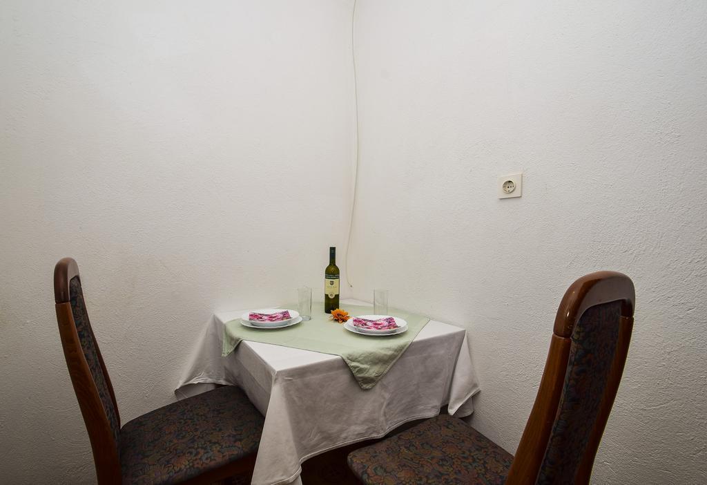 Guesthouse Dupin Vlašići Esterno foto